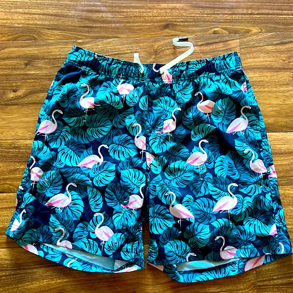 MENS SWIM TRUNKS